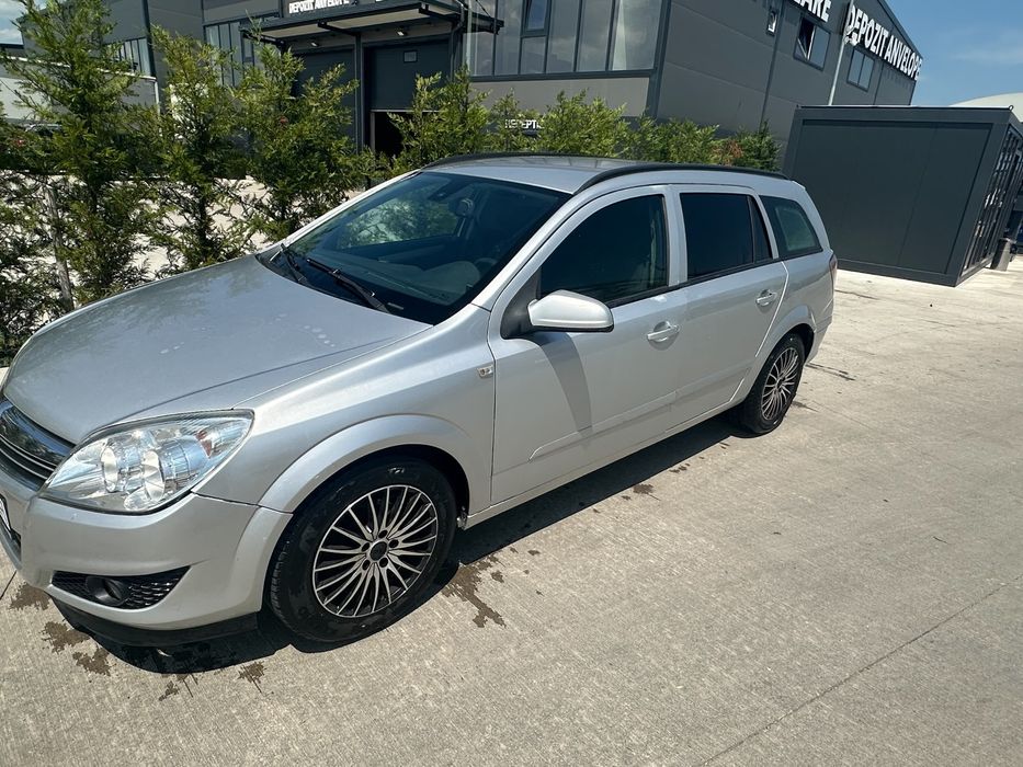 Vând/schimbOpel Astra H  1.7 102 CP
