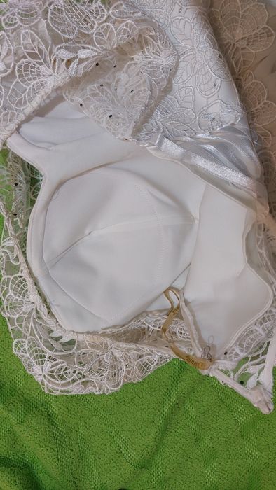 Продаётся вечернее платье