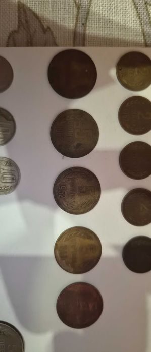 Продавам монети,,