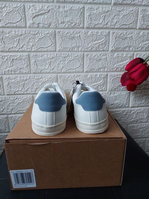 Дамски кецове Mango