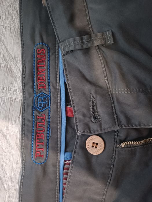 Тъмно сив мъжки панталон