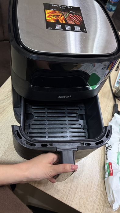 Airfryer Tefal easy fry and grill 2 in 1