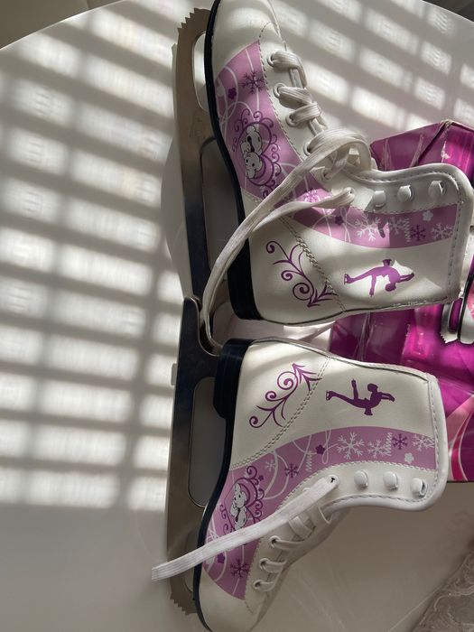 Детски кънки за лед