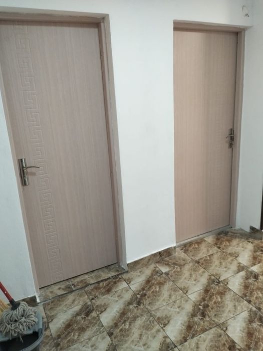 Vând apartament abrud