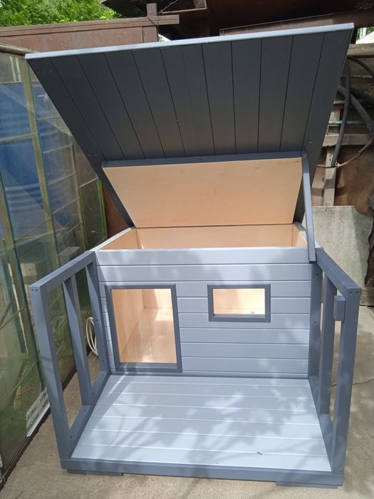 Утеплённая будка для собаки