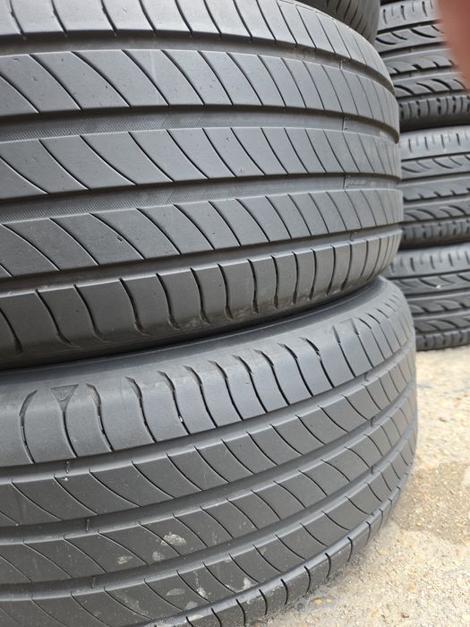 4бр. 235 55 19 Michelin летни.
