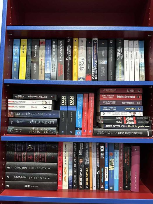 LOT 61 carti bestseller,beletristica - autori contemporani (Veronica Roth, James Patterson, David Brin, John Green), NOI