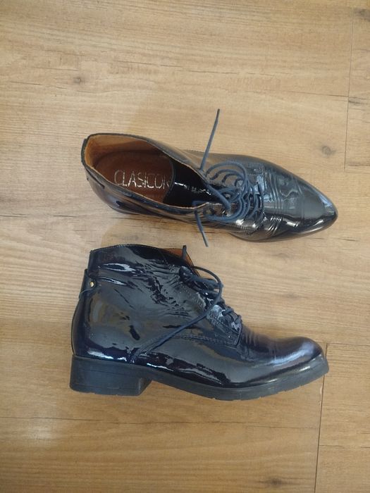 Botine lăcuite cu șiret, Clasicor
