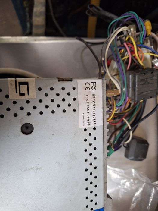 Мултимедия за Рав-4