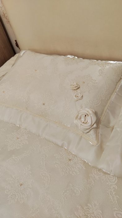 Луксозно  покривало за спалня