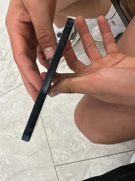 Продам Iphone 14 128гб