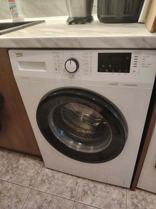 Пералня беко   в гаранция  ,използвана една година
