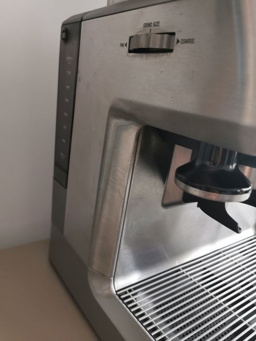 Mașina de cafea Catler