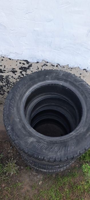 Продам шины покрышки