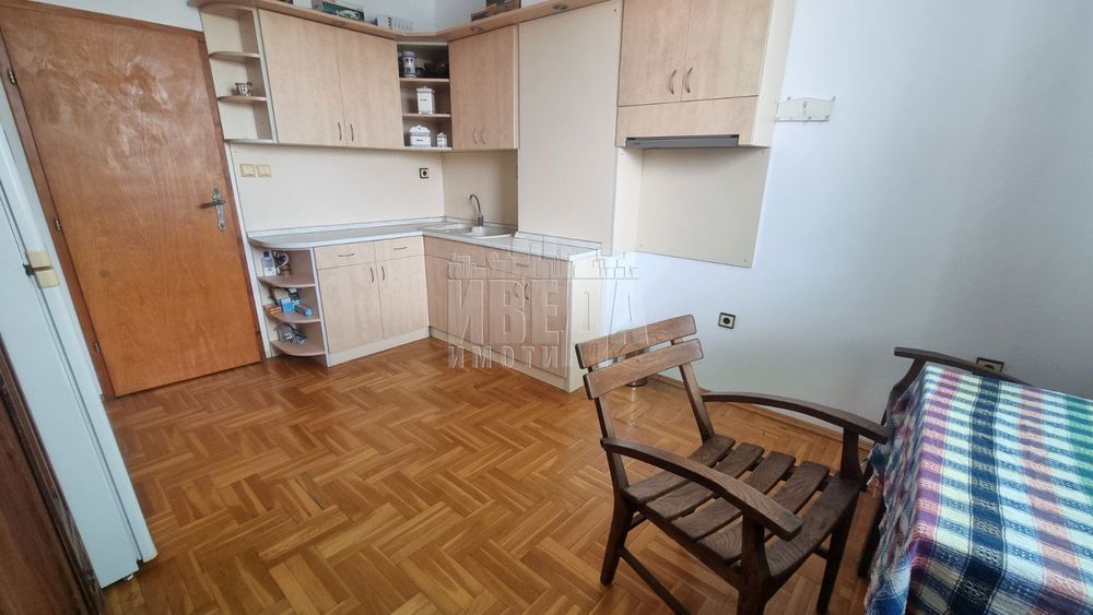 Продава се Тристаен апартамент в Варна, Общината - 84 кв.м за 2739 €/кв.м - Снимка #3