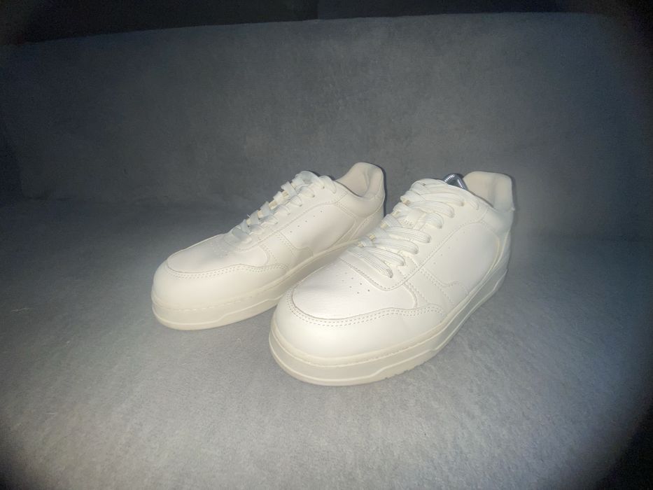 Adidasi ZARA marimea 40