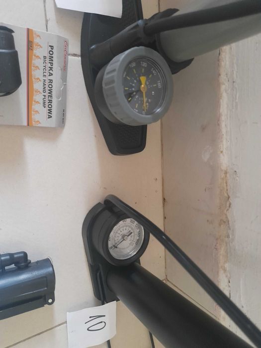 Ръчни помпи за велосипеди,мотори,коли...