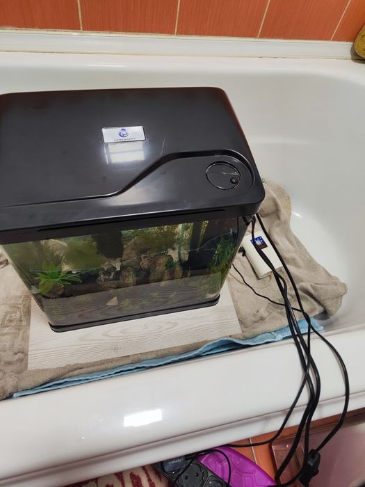 Продам аквариум 30 литров