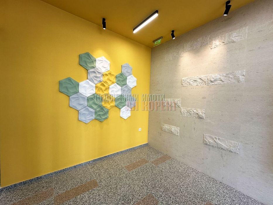 Продава се Двустаен апартамент в Варна, Възраждане 1 - 74 кв.м за 1419 €/кв.м - Снимка #3