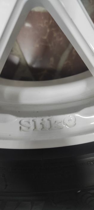 Продаю оригинальные диски Slik r16