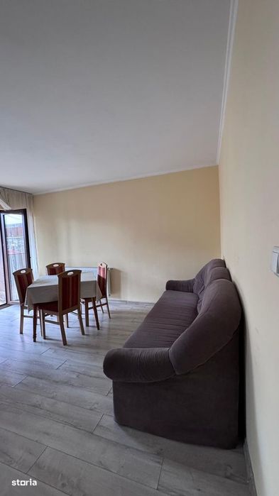 Apartament 3 cam de închiriat, cart. Rogerius