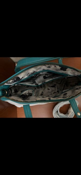 Италянская кожаная сумка .Roccobarocco.