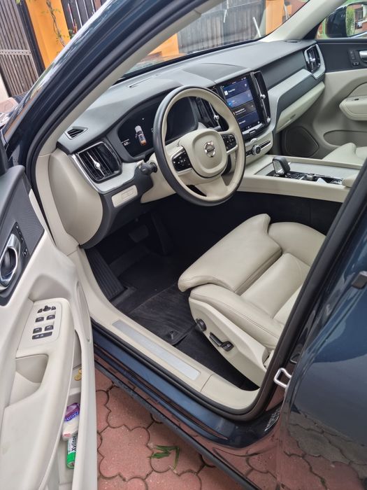VOLVO XC60 2024 — imagine 4