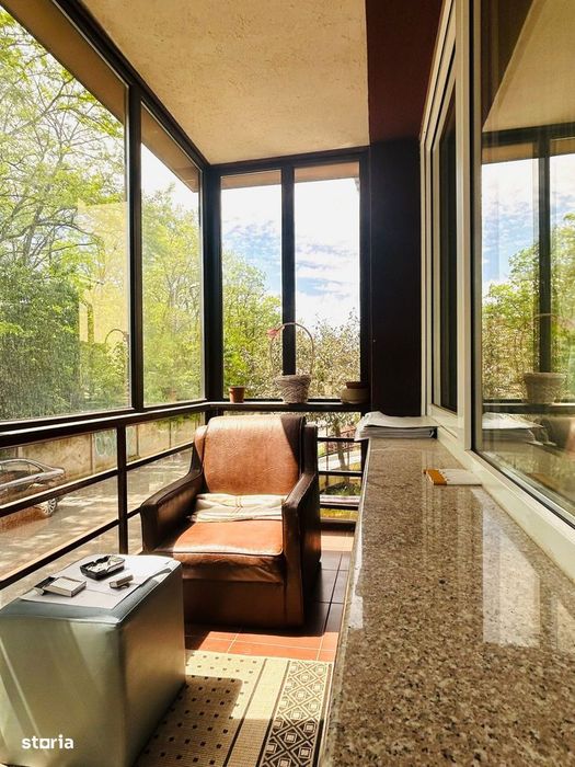 Apartament spectaculos cu 4 camere si 103 mp –  Darmanesti