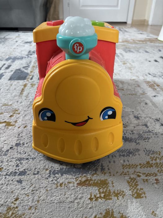 Fisher price музикално влакче с животни