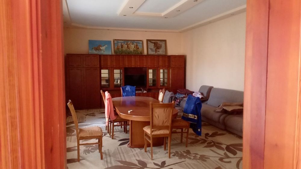 Срочно продаётся коттедж 6 соток город Навои водокачка