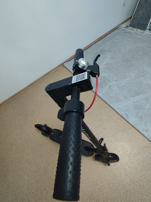 Продам электросамокат KUQUAY