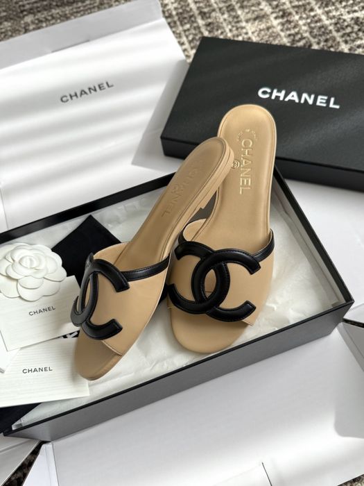 Pantofi Chanel