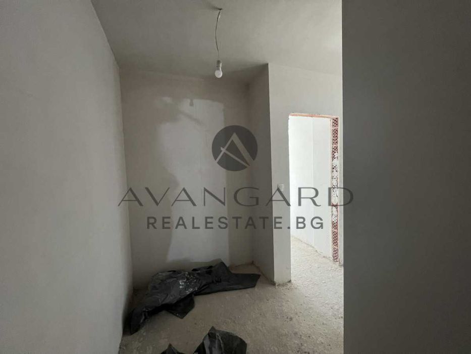 Продава се Тристаен апартамент в Пловдив, Кършияка - 110 кв.м за 770 €/кв.м - Снимка #5
