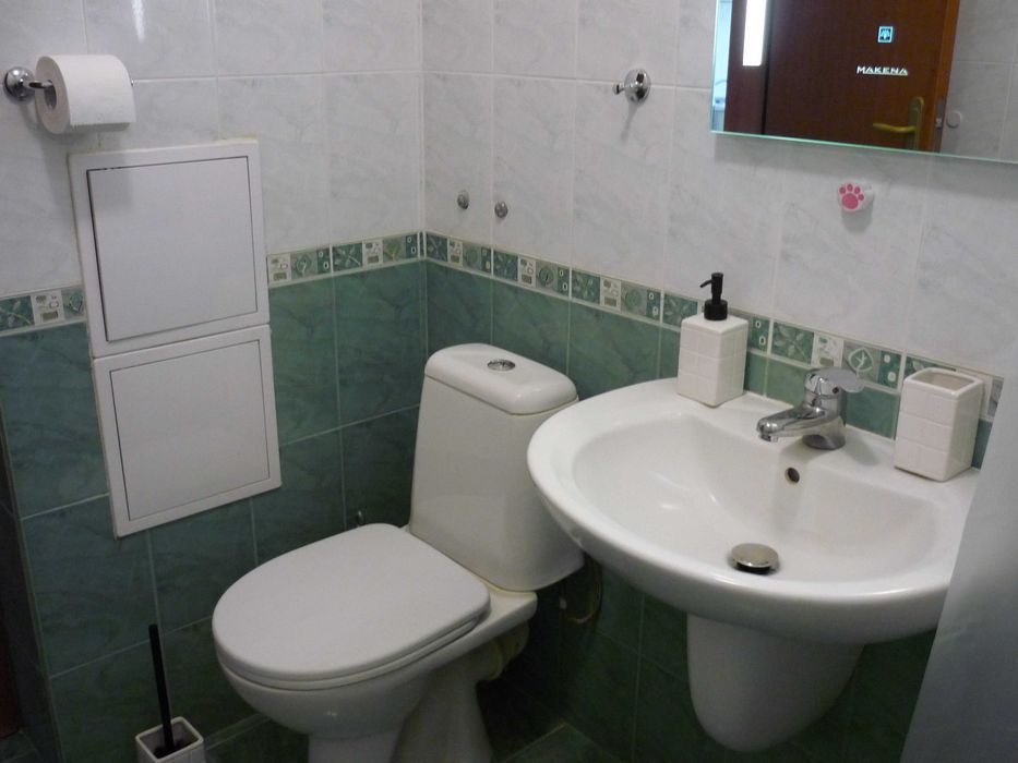 Дава се под наем Двустаен апартамент в София, Лозенец - 70 кв.м за 660 € - Снимка #9