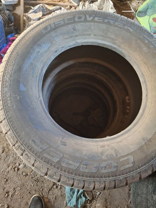 Шины 275/65/17 продам!