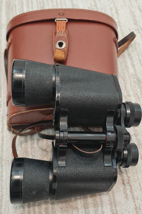 Бинокль Apollo 10x50