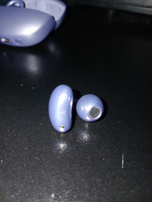 HONOR CHOICE Earbuds clip