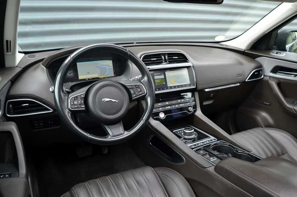 Jaguar F Pace 4X4 Automata Euro 6 Panoramic