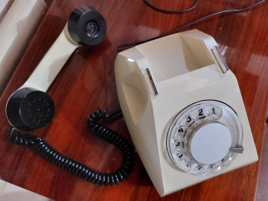 Телифон СССР с проводом