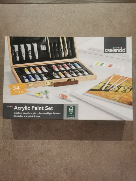 Акрилен и акварелен комплект за рисуване