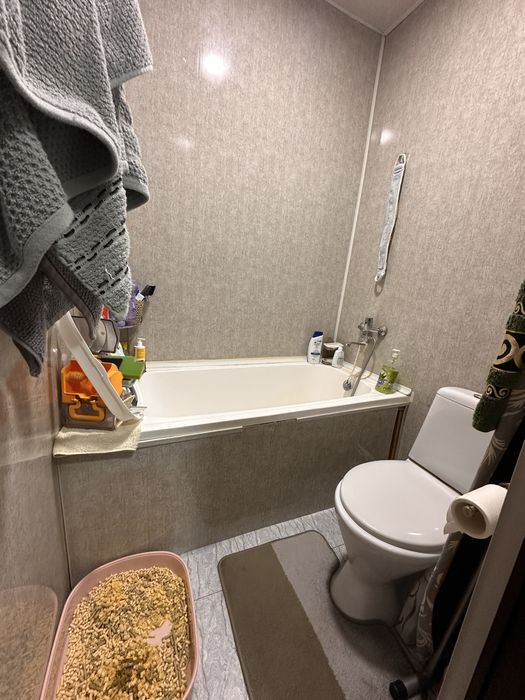 Продается квартира 1/4/4