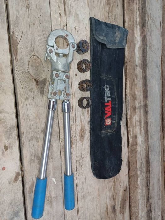 Сантехник Клещ отжима сотилади 100 $ га хеч каери бузилмаган ?