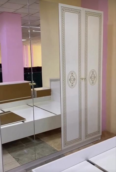 Спальный гарнитур сатамын