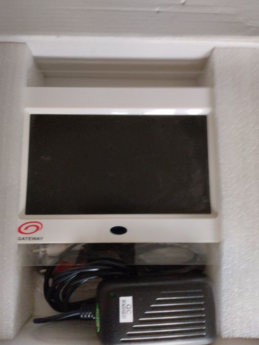 Электронная рамка для фотографий.