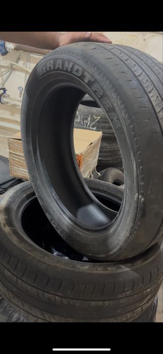 Dunlop 275/50r21
