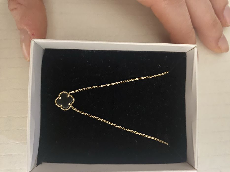 Златна гривна Van Cleef Ван Клийф, златно колие