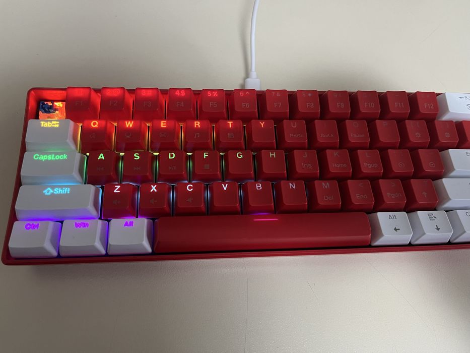 Механична RGB клавиатура
