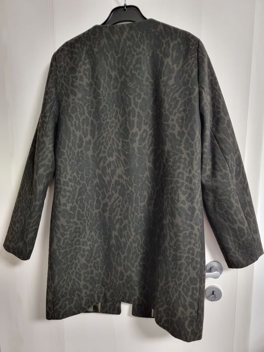 Palton toamna/primăvară C&A nou