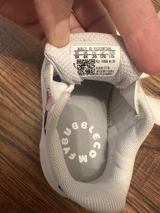 Бебешки маратонки adidas