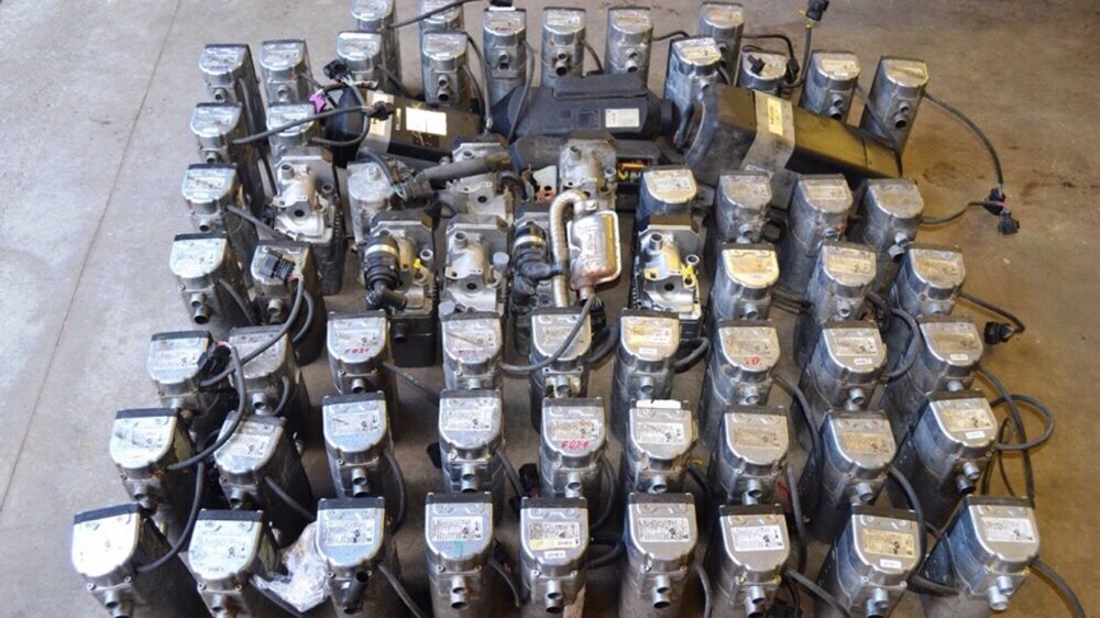 Продавам резервни части за печка Eberspacher и Webasto